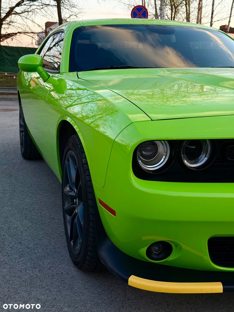 Dodge Challenger 3.6 GT AWD - 11
