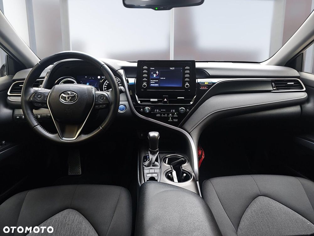 Toyota Camry 2.5 Hybrid Comfort CVT - 8
