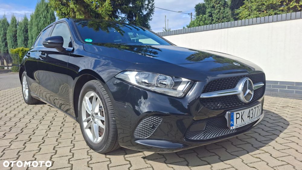 Mercedes-Benz Klasa A 180 Progressive 7G-DCT - 11