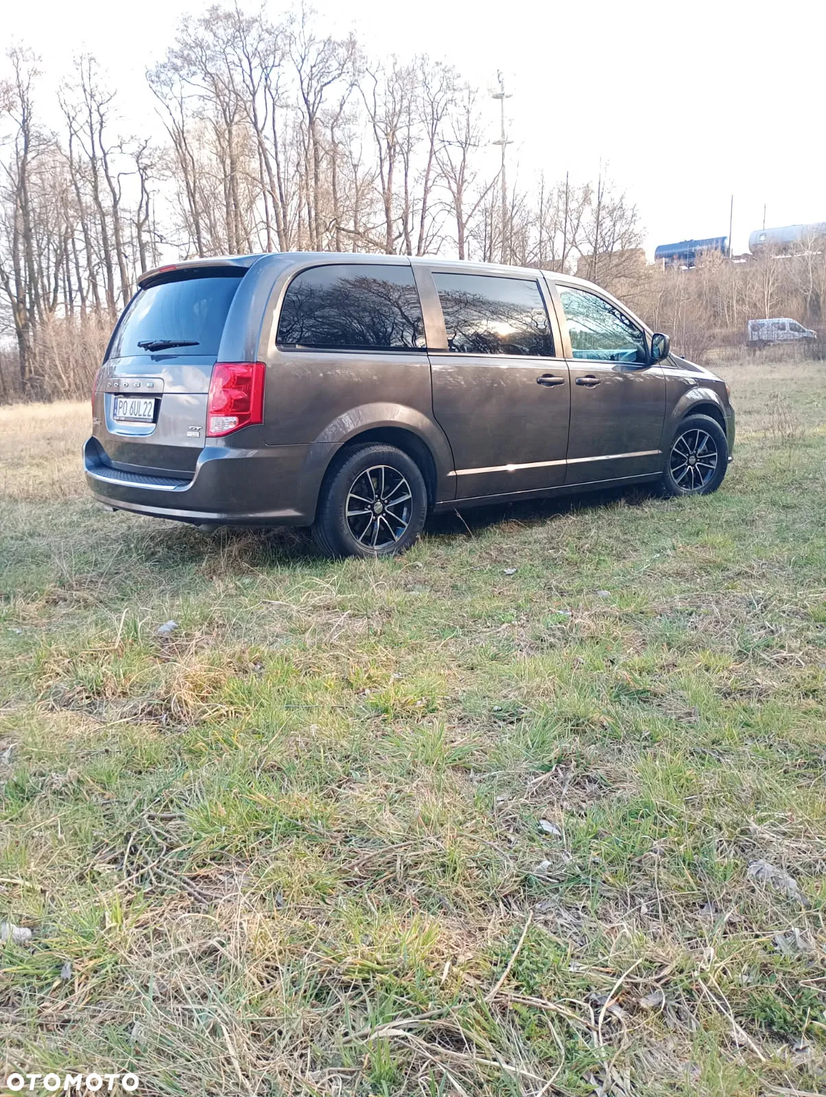 Dodge Grand Caravan - 11
