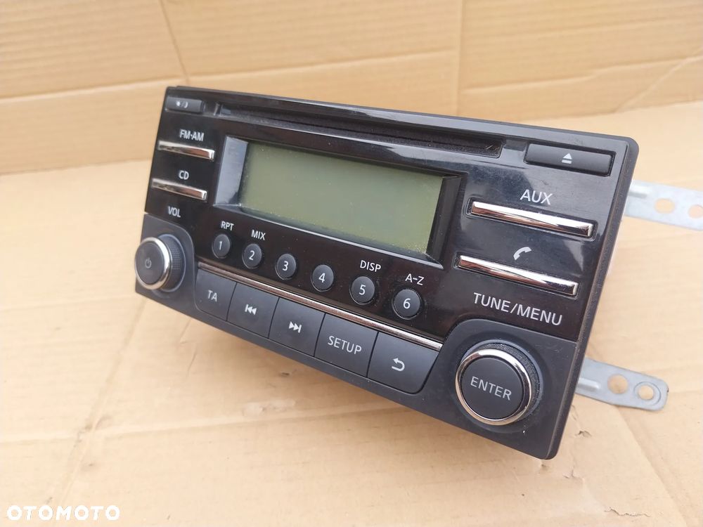 Radio fabryczne  CD AUX Nissan Note II E12 281853VV1A wraz z kodem - 4