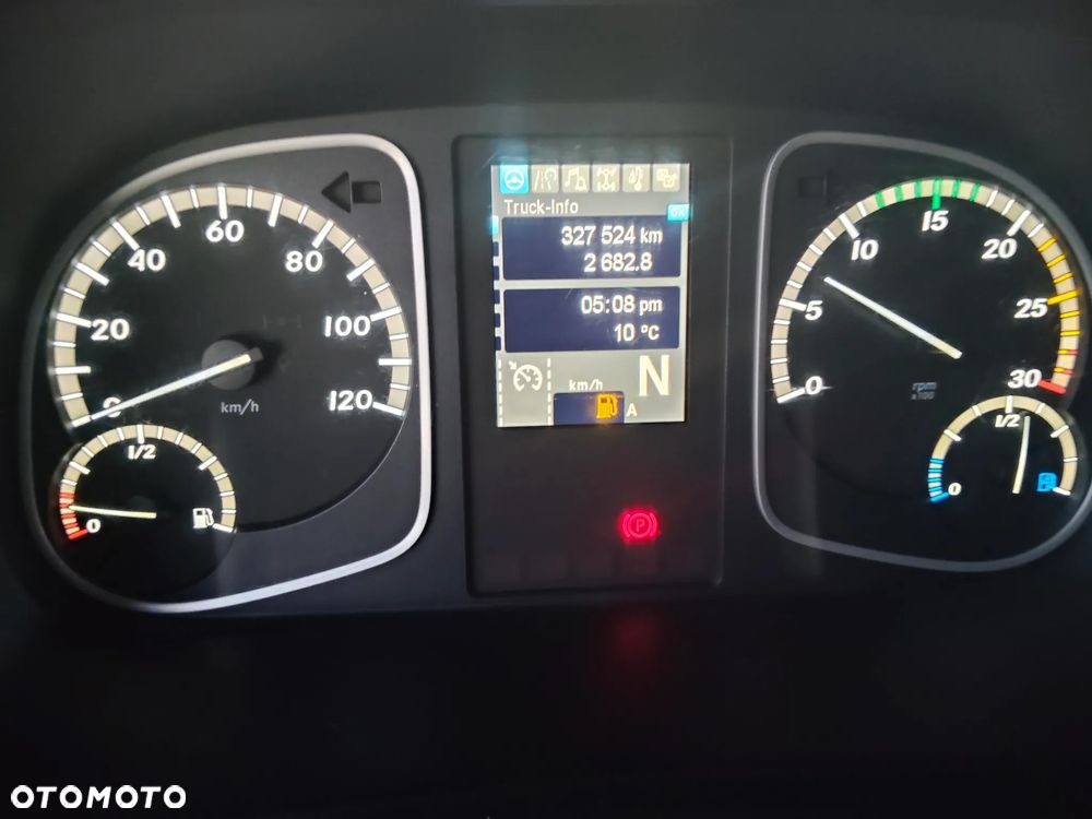 Mercedes-Benz Atego - 21