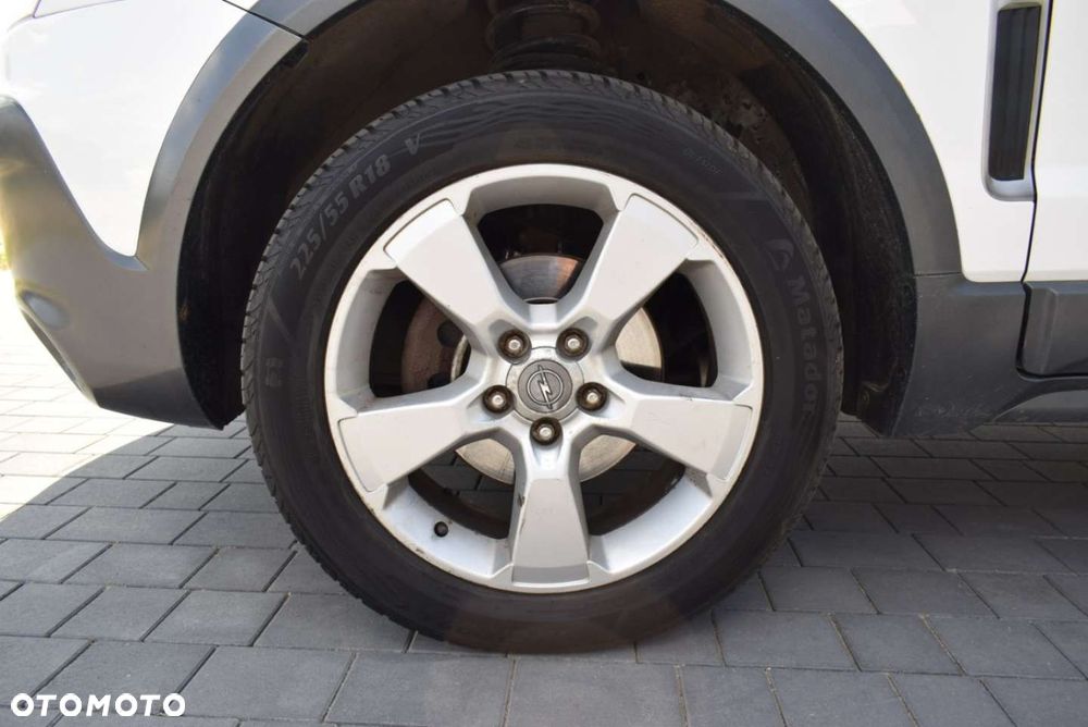 Opel Antara - 37