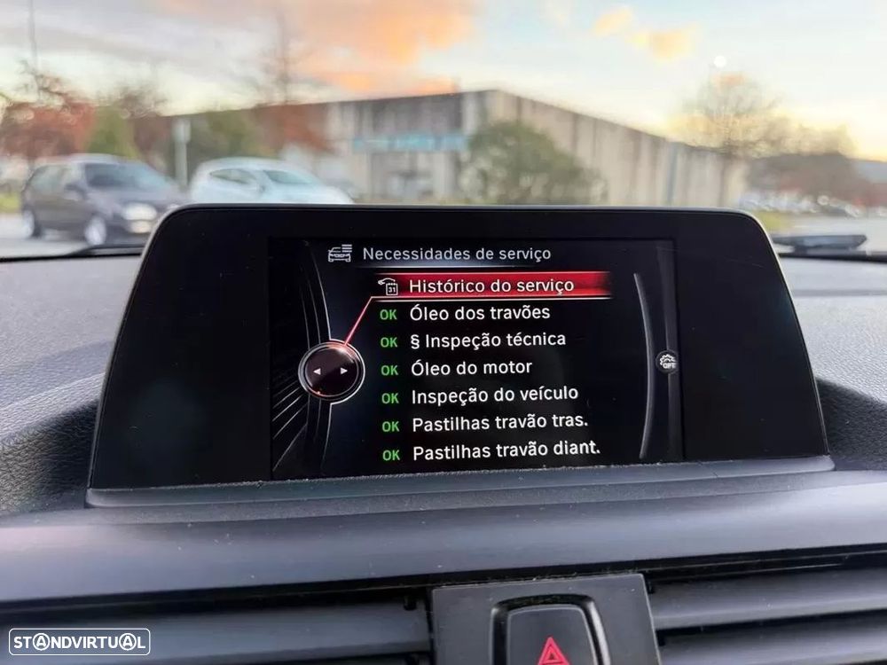 BMW 118 dA Pack M - 14