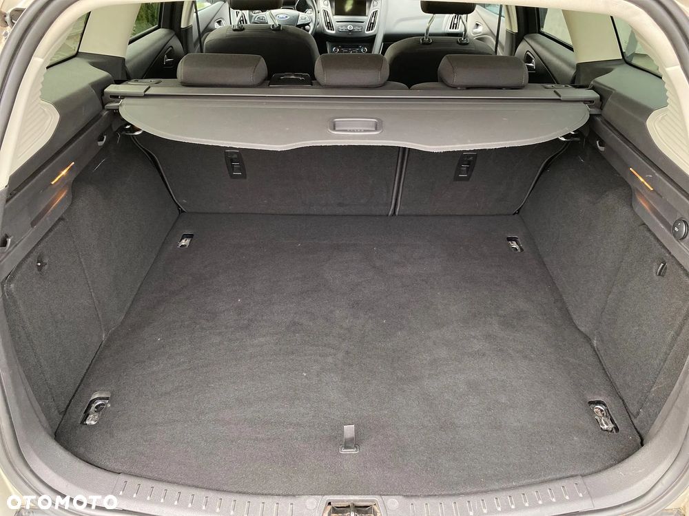 Ford Focus 1.0 EcoBoost Trend Sport - 30