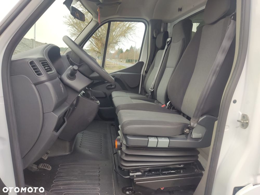 Renault Master - 16