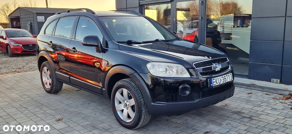 Chevrolet Captiva 2.4 2WD 7 Sitzer LS Family Edition - 11