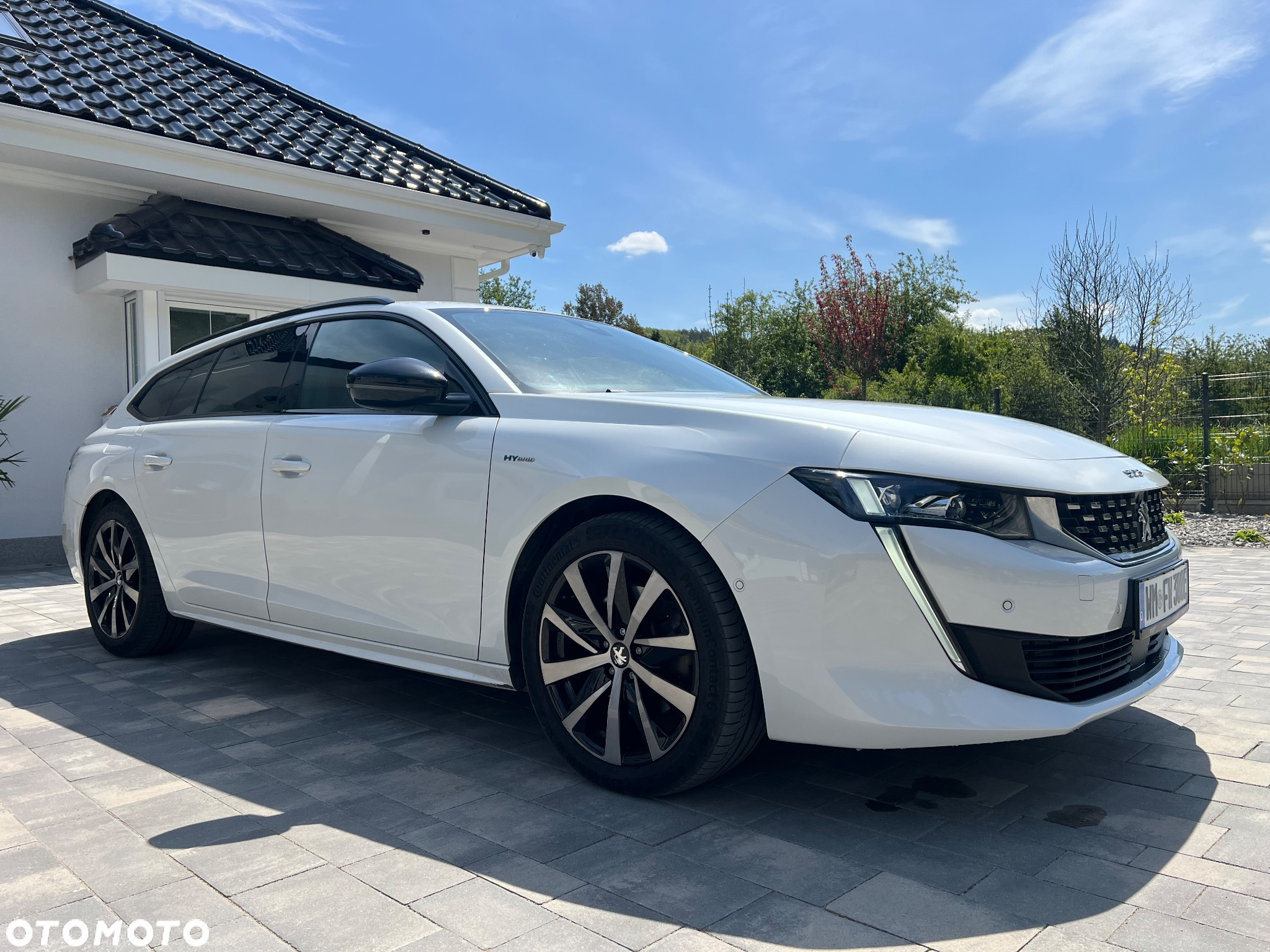 Peugeot 508 SW Plug-In Hybrid 225 e-EAT8 GT - 26