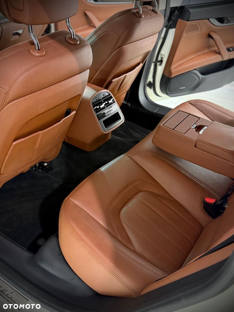 Maserati Quattroporte S Q4 Automatik - 11