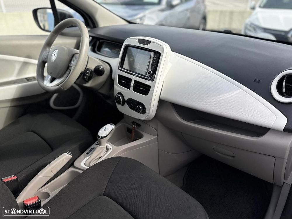 Renault Zoe (c/ Bateria) Life 40 Q90 - 18
