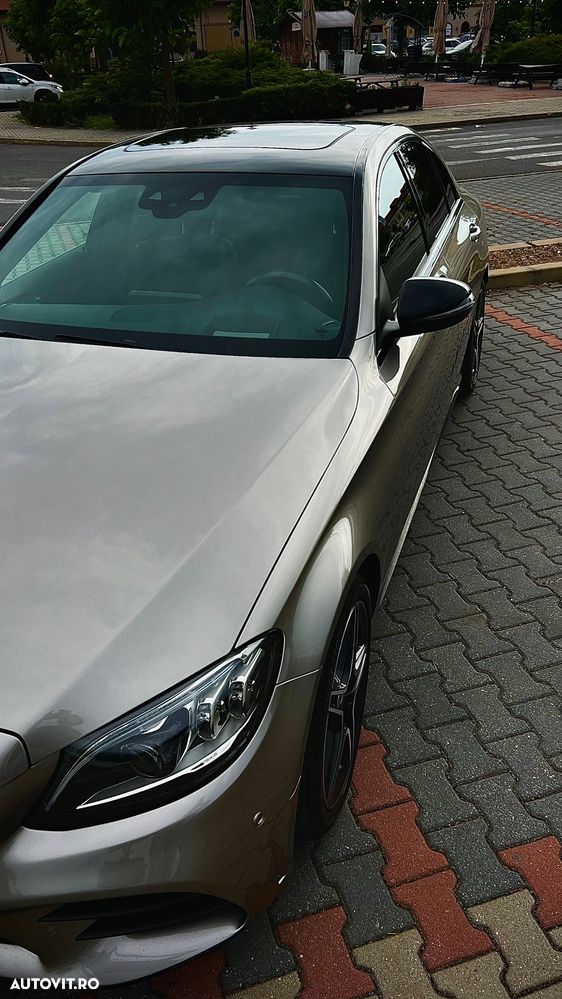 Mercedes-Benz C 300 9G-TRONIC AMG Line - 2