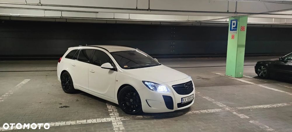 Opel Insignia 2.8 V6 Turbo Sports Tourer 4x4 OPC - 1