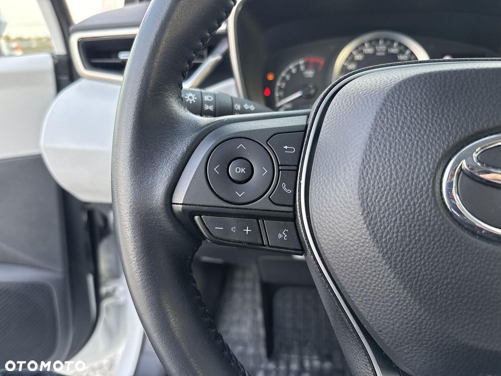 Toyota Corolla 1.8 Hybrid Comfort - 23