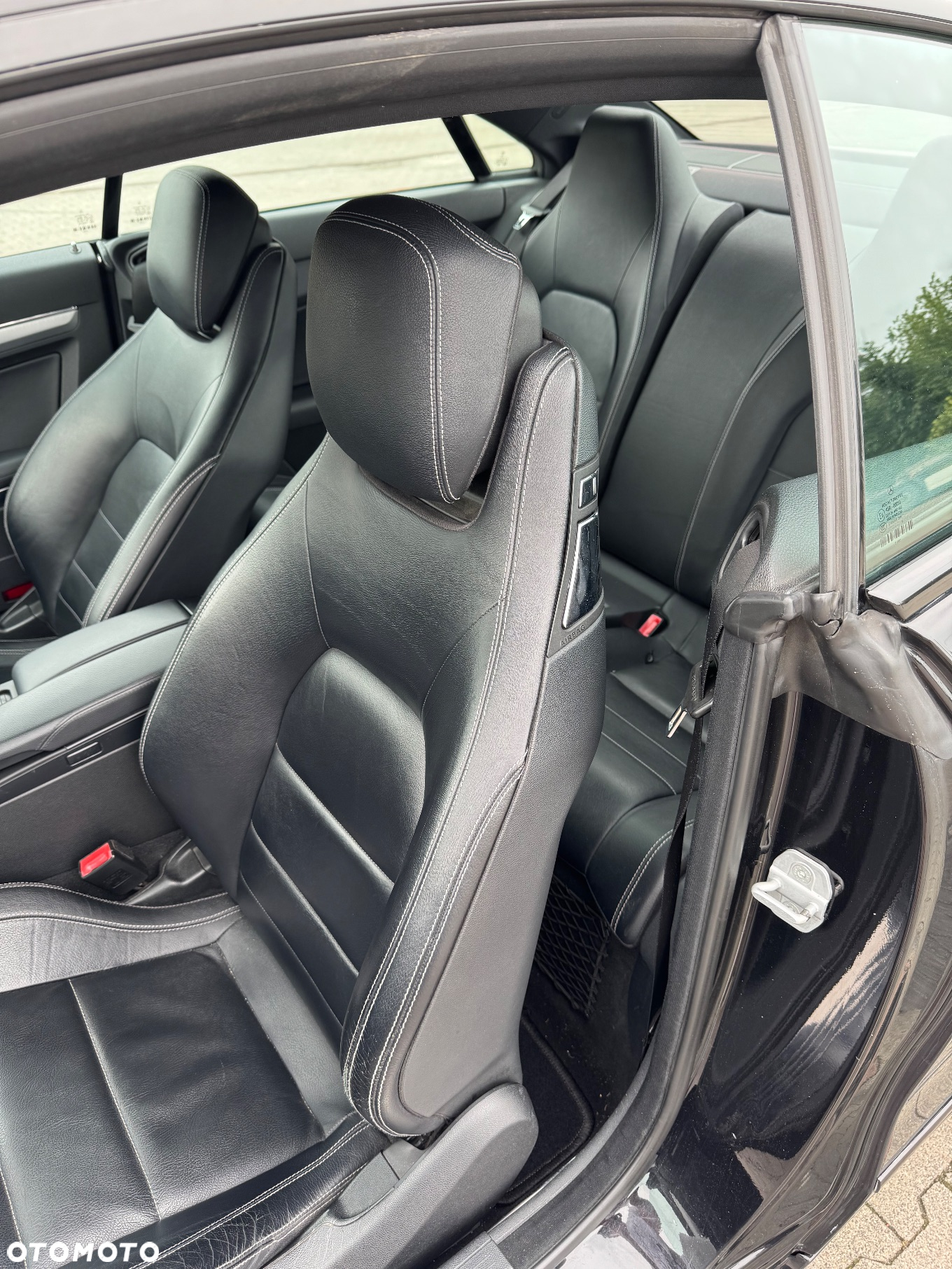 Mercedes-Benz Klasa E 350 CDI BlueEff - 13