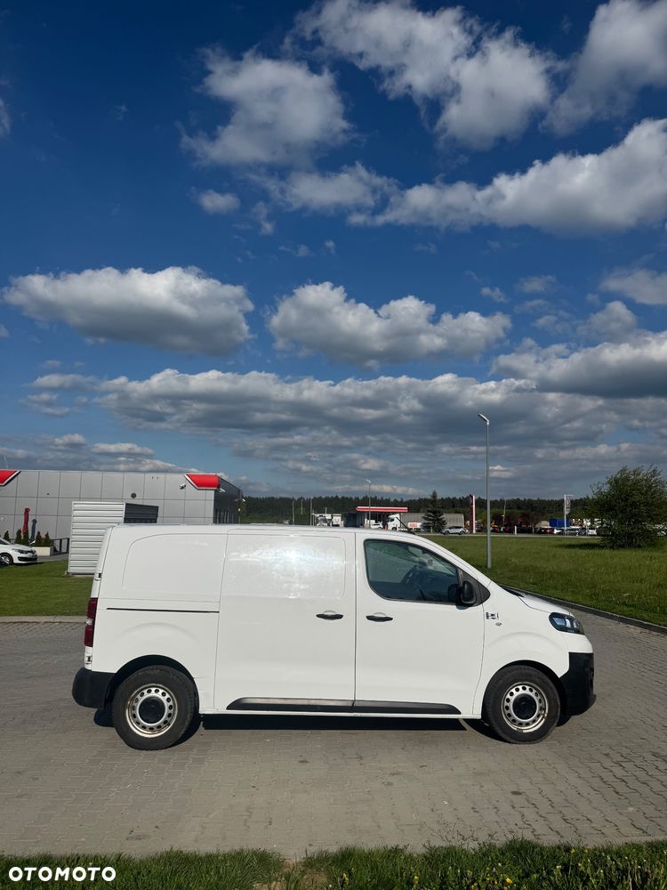 Opel Vivaro - 8