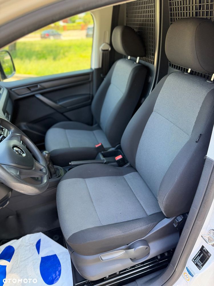 Volkswagen Caddy - 19