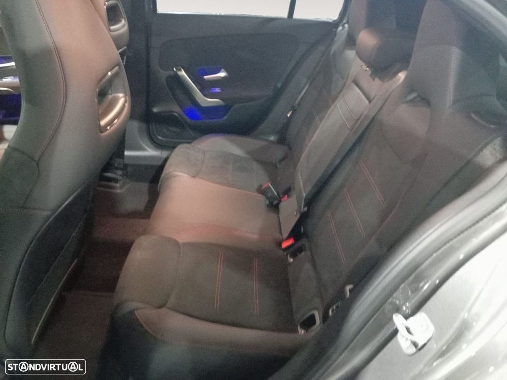 Mercedes-Benz A 250 e - 14