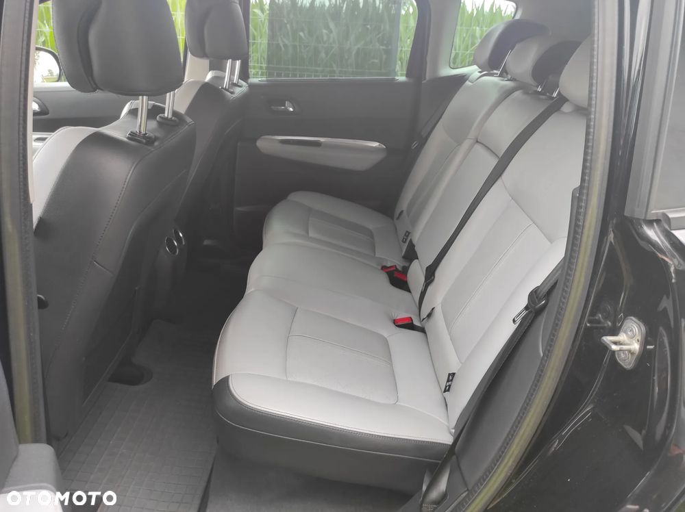 Peugeot 3008 1.6 THP Allure - 21