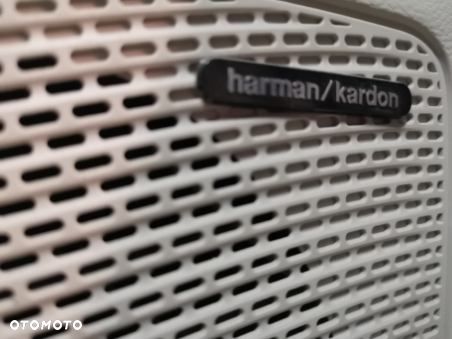 Chrysler Pacifica - 10