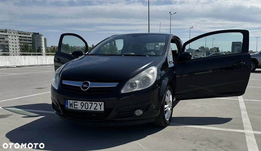 Opel Corsa 1.4 16V Cosmo - 3