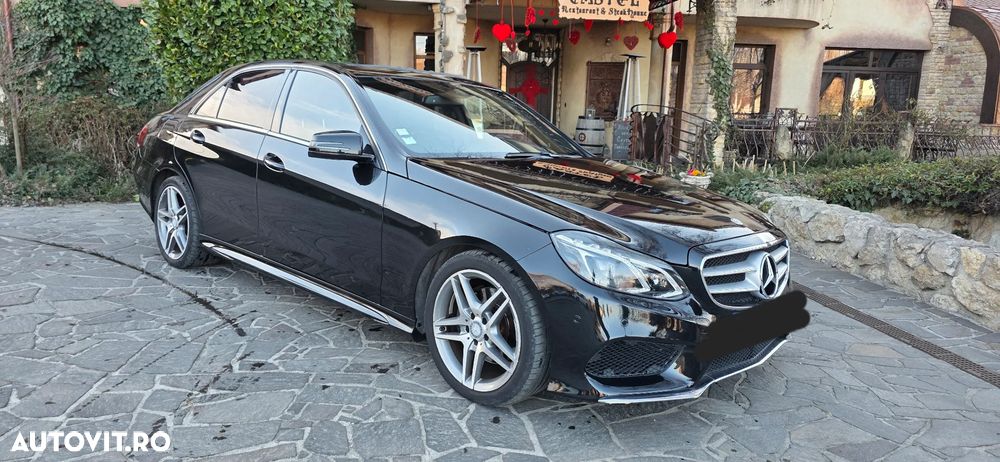 Mercedes-Benz E - 12
