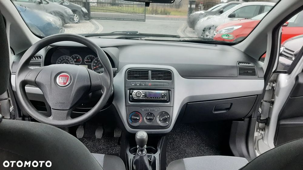 Fiat Punto 1.2 Fresh - 10