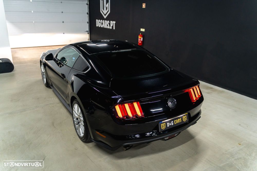Ford Mustang 2.3i EcoBoost - 4