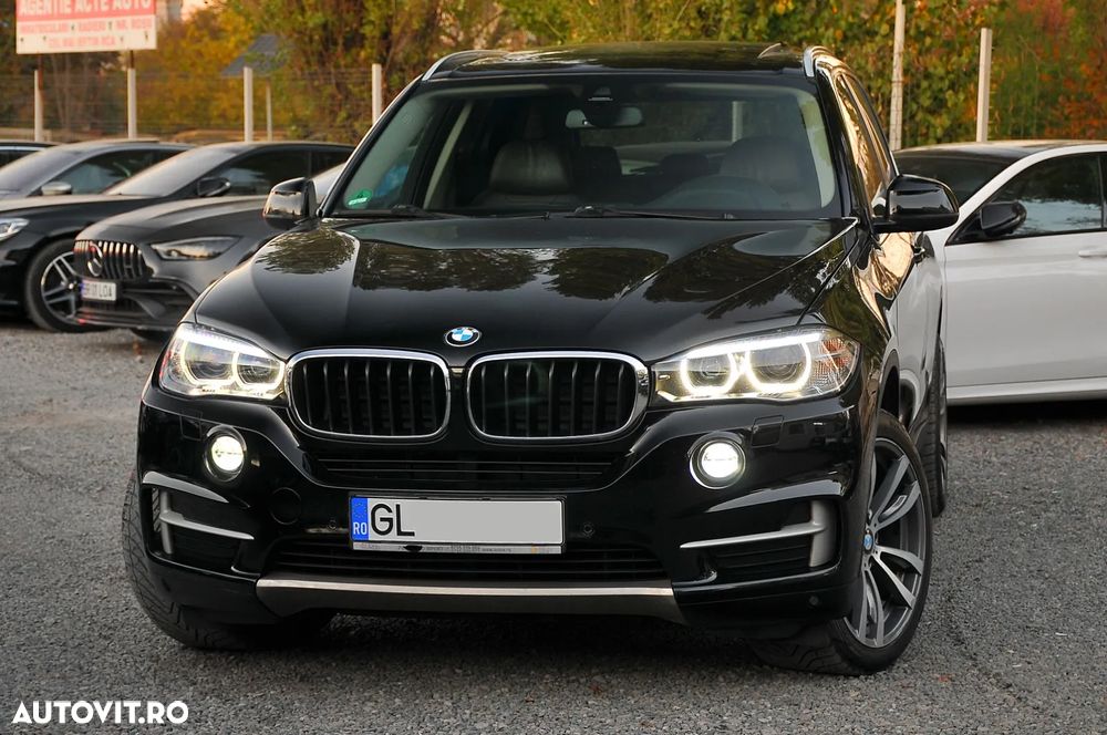 BMW X5 xDrive30d Sport-Aut. - 1