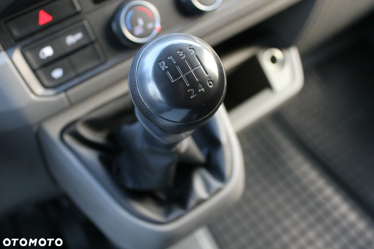 Volkswagen Crafter - 21
