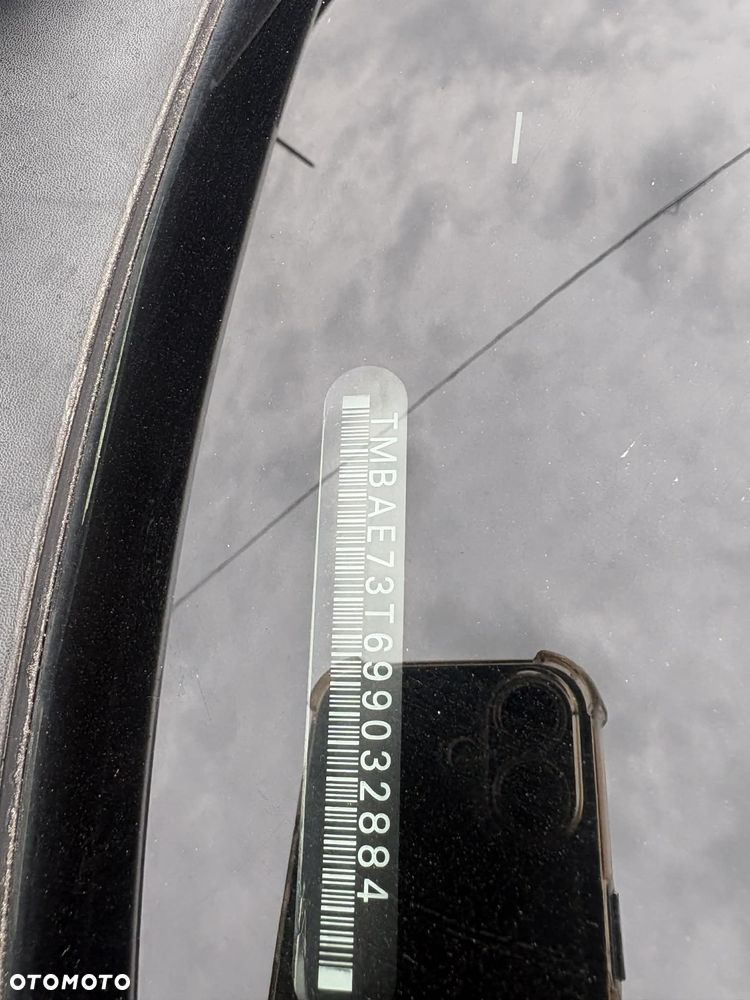 Skoda Superb 2.0 TDI Ambition DSG - 21