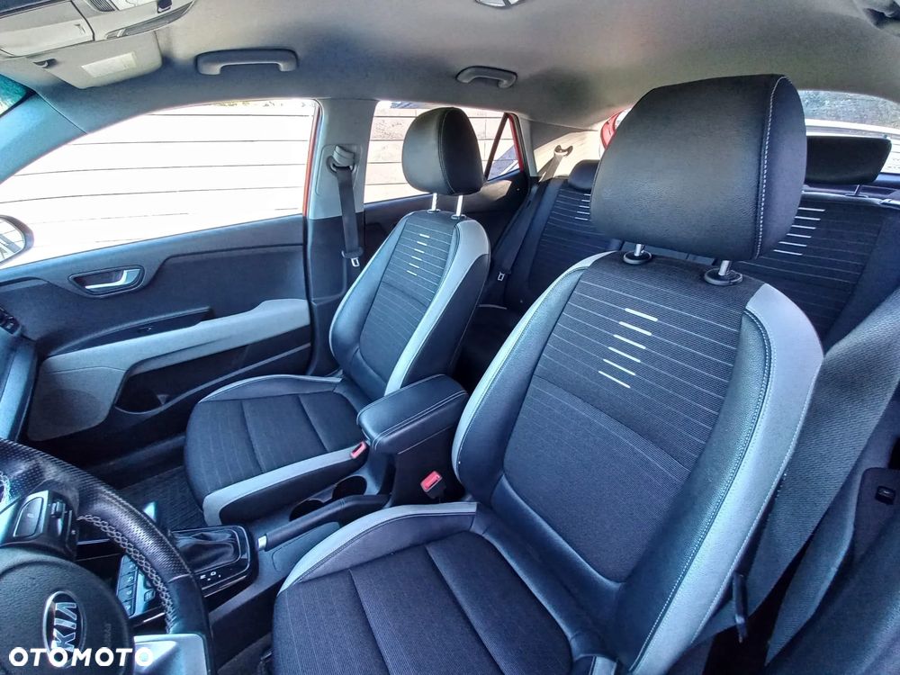 Kia Stonic - 14