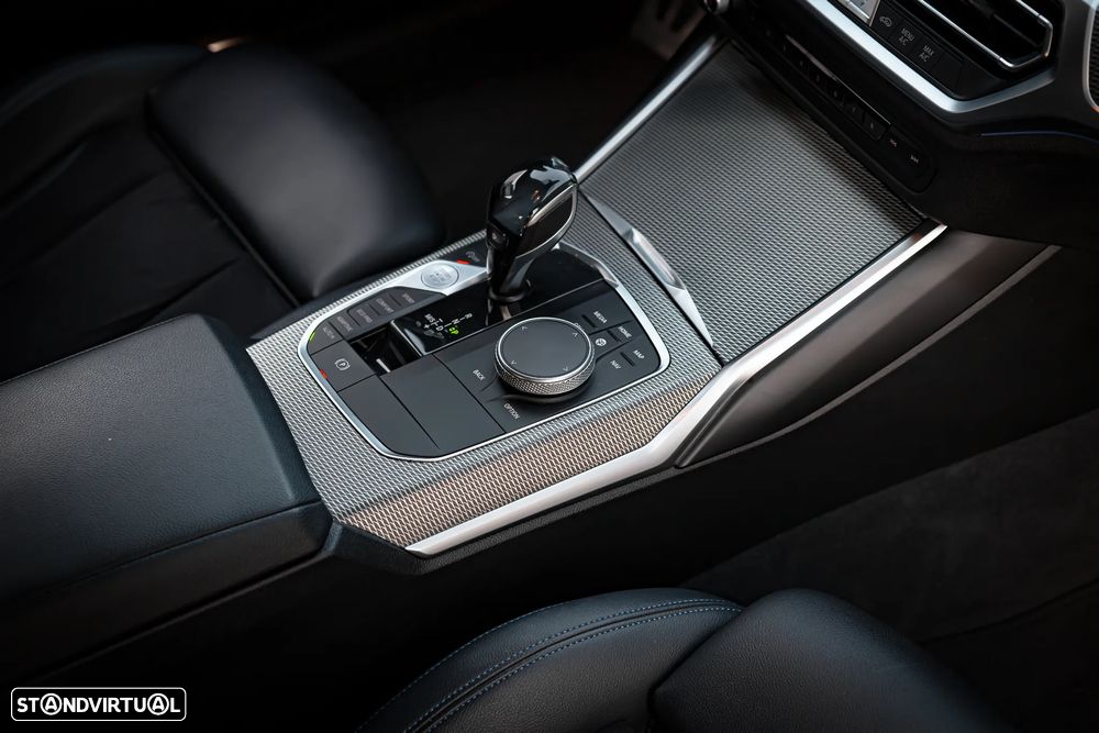 BMW 320 d Pack M Auto - 18