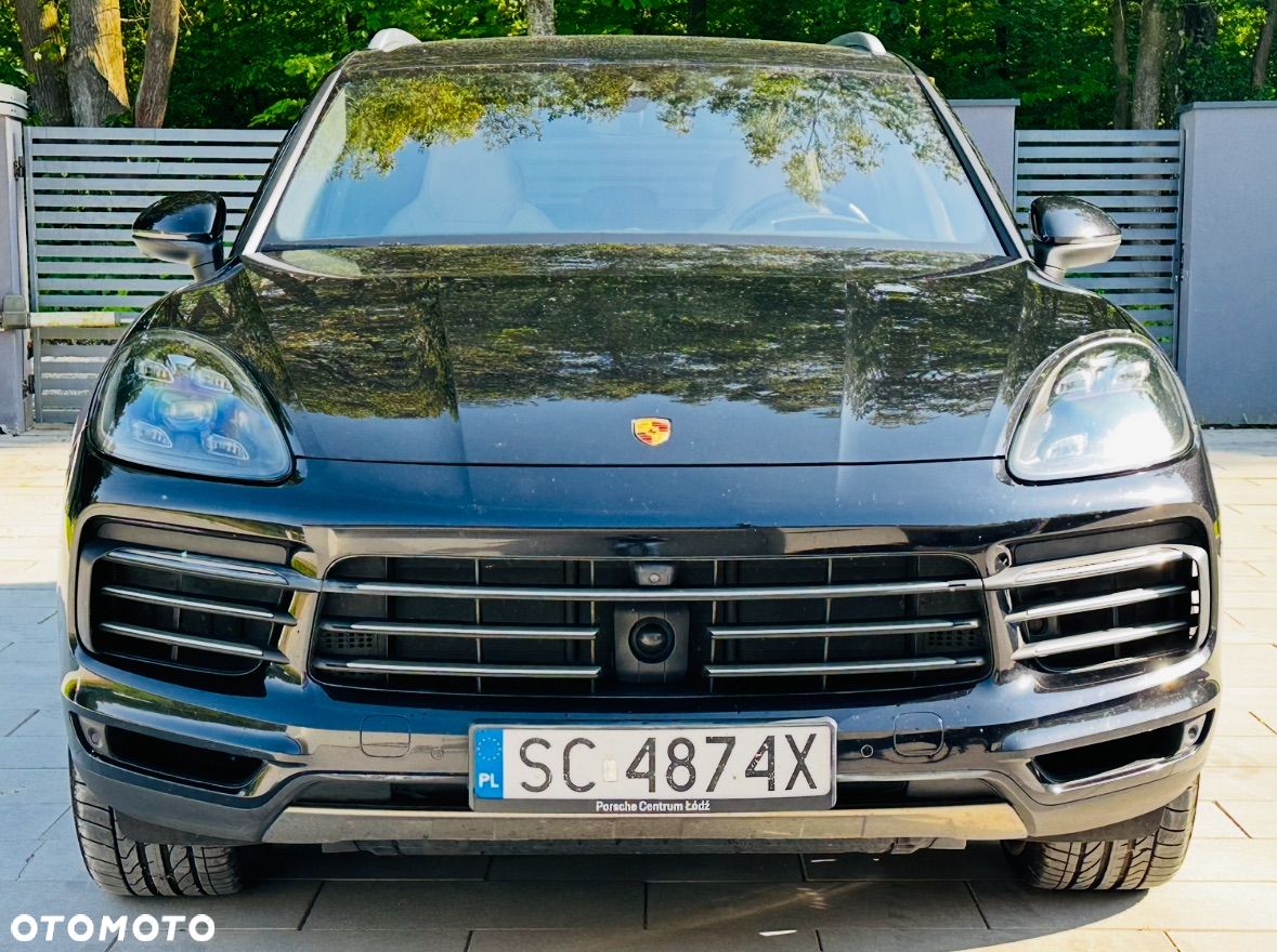 Porsche Cayenne S - 1