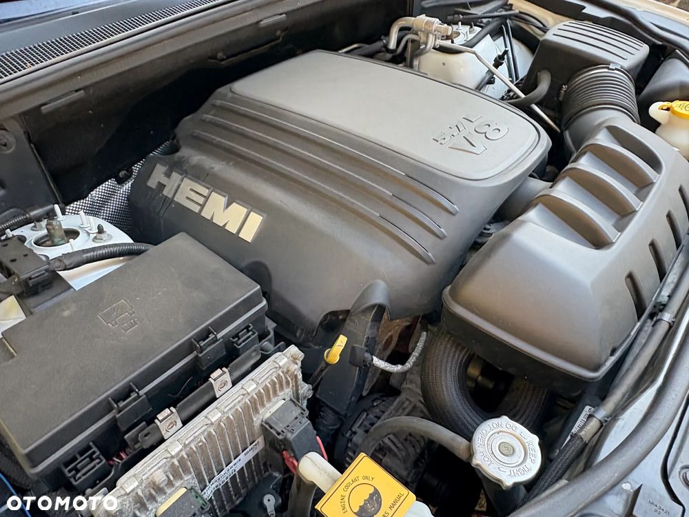 Jeep Grand Cherokee 5.7 V8 Summit - 29