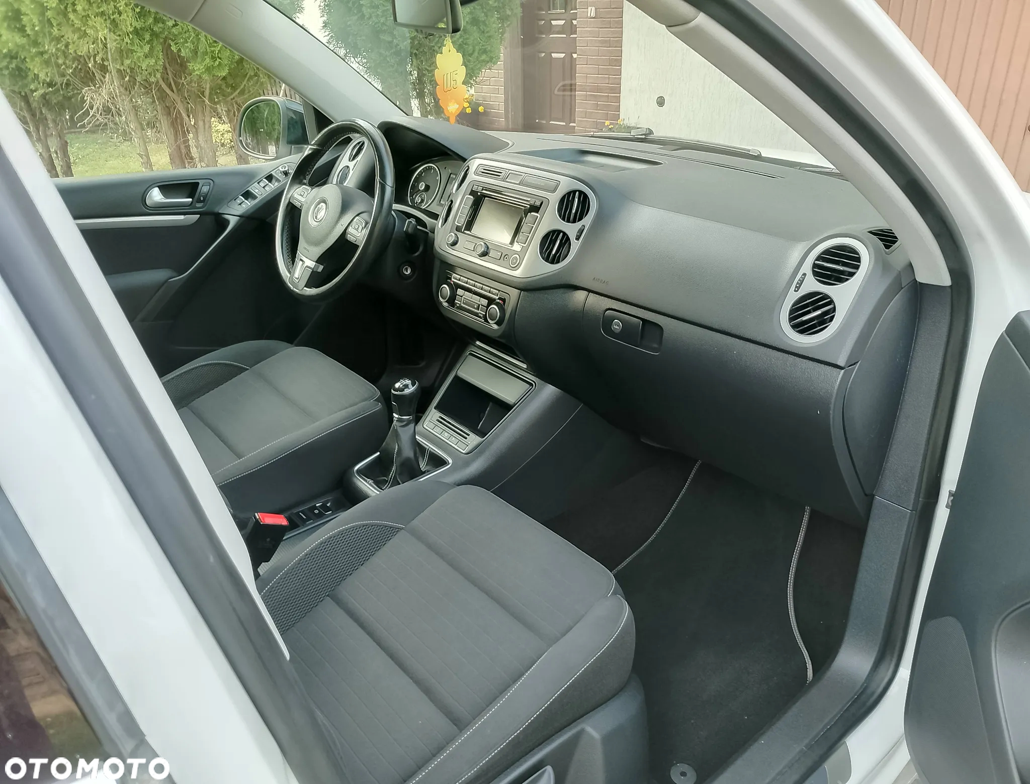 Volkswagen Tiguan 2.0 TDI DPF BlueMotion Technology Cup Sport & Style - 17
