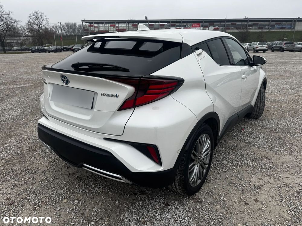 Toyota C-HR 2.0 Hybrid Executive - 3