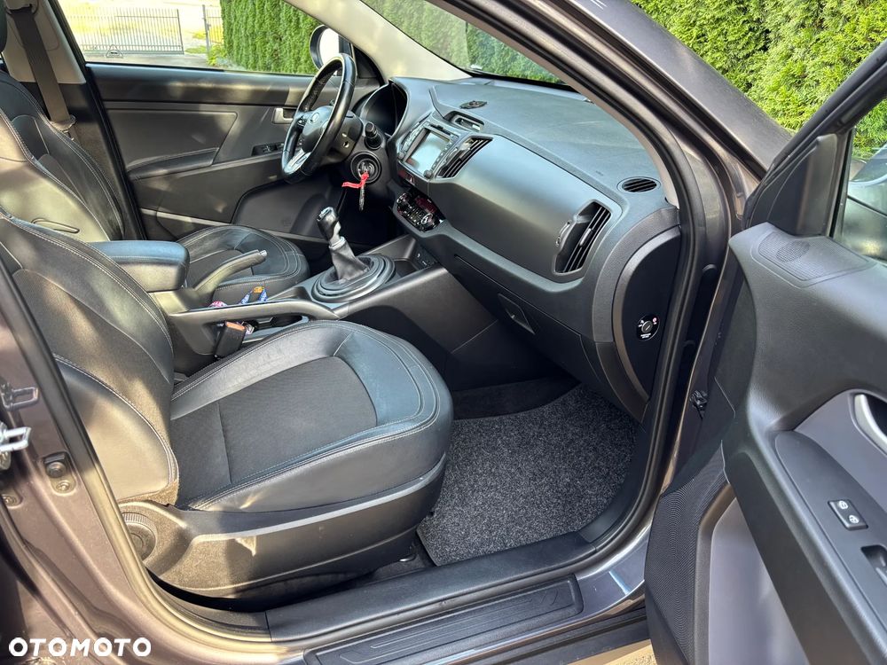Kia Sportage - 12