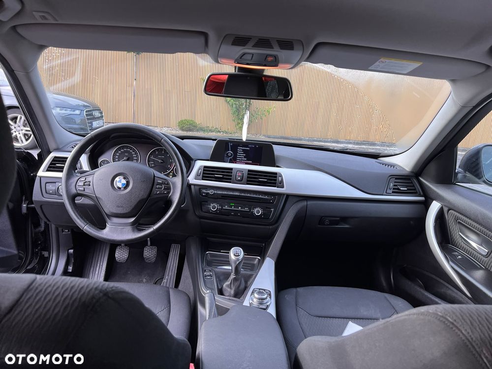 BMW Seria 3 316d Edition M Sport Shadow - 7