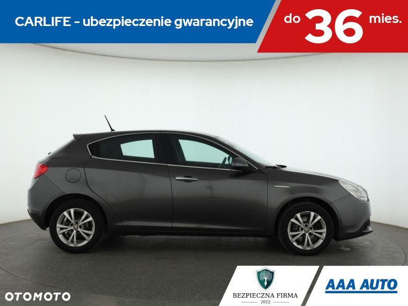 Alfa Romeo Giulietta - 8