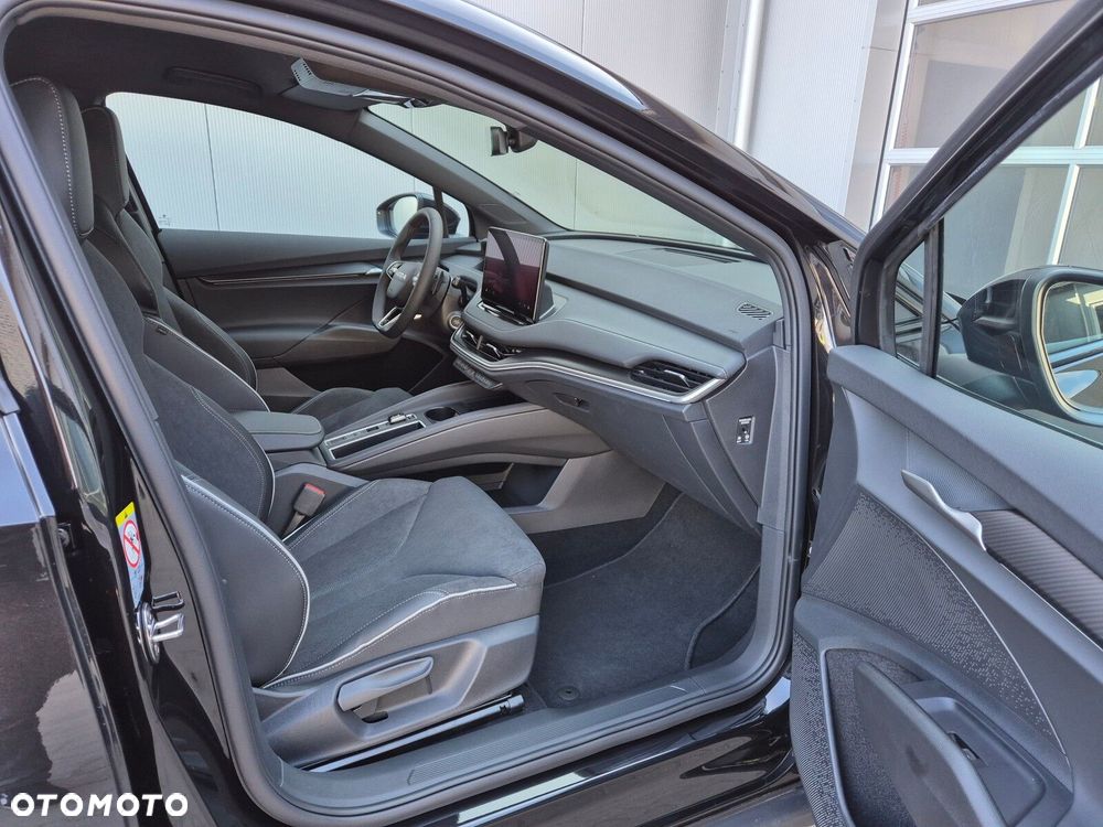 Skoda Elroq 60 63kWh Sportline - 12