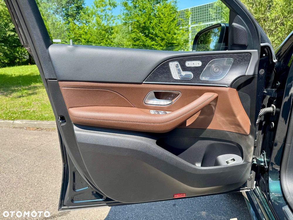Mercedes-Benz GLE - 18