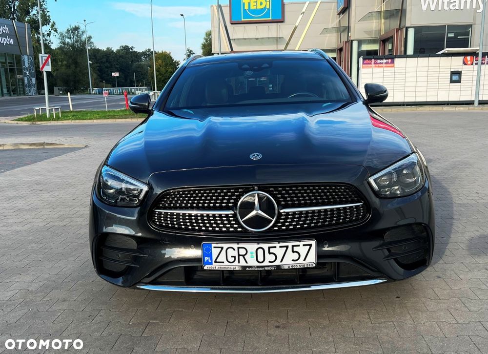 Mercedes-Benz Klasa E 300 de 4Matic 9G-TRONIC AMG Line - 3