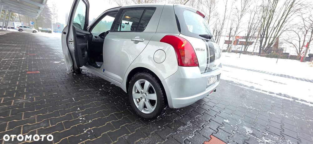 Suzuki Swift 1.3 GLX / Comfort - 17