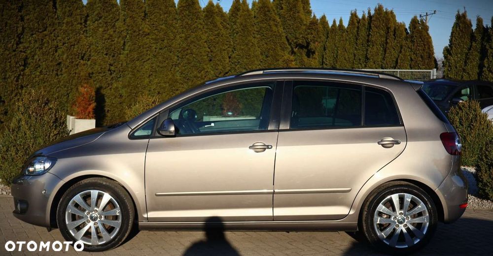Volkswagen Golf Plus - 9