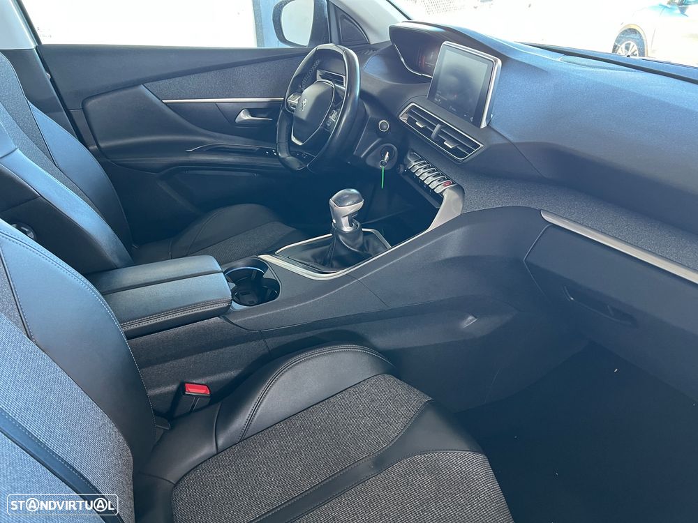 Peugeot 3008 1.5 BlueHDi Allure - 44