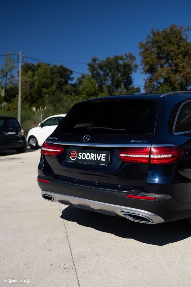 Mercedes-Benz E 220 d 4-Matic All Terrain Avantgarde - 36