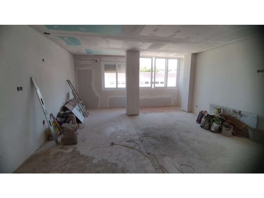 T3 Remodelado no Bairro de Montalvão - Grande imagem: 3/22