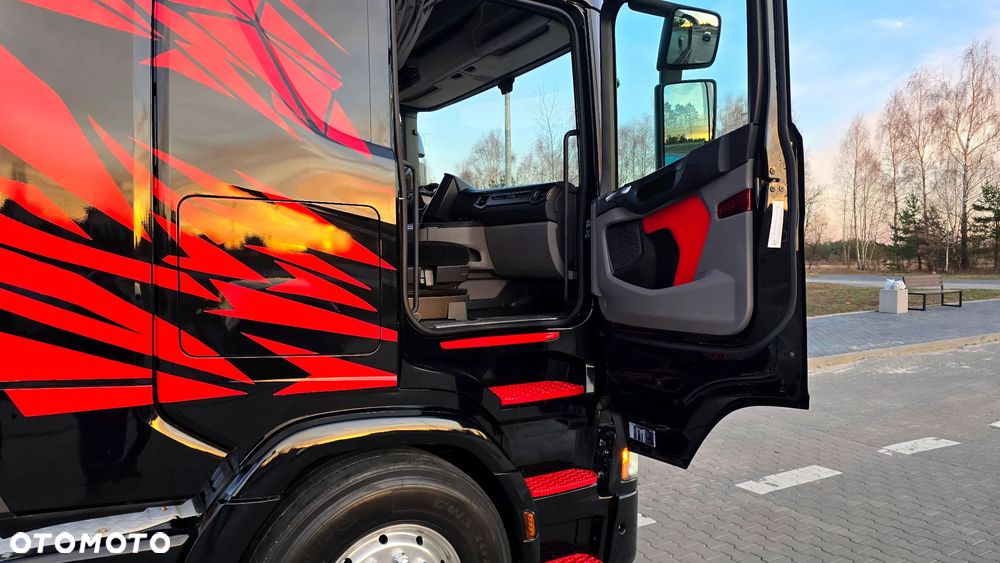 Scania R450 ❗️STANDARD / HYDRAULIKA / ALUFELGI / NAVI / LED / VIRTUAL COCKPIT / DUŻE ZBIORNIKI / ZABUDOWY MIĘDZYOSIOWE / RETARDER / LODÓWKA / ACC / NOWE SPRZĘGŁO I HAMULCE / BEZ EGR / SALON POLSKA ❗️ - 12