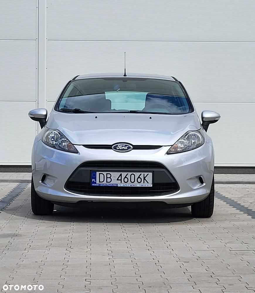 Ford Fiesta 1.25 Ambiente - 1