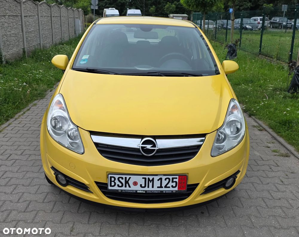 Opel Corsa 1.4 16V Innovation - 3